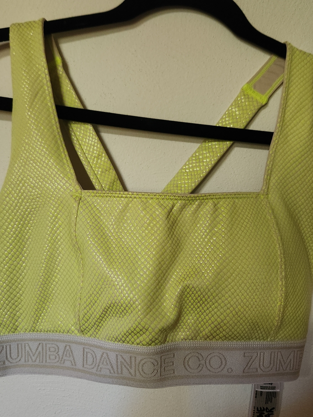 Zumba Fitness Neon Lime Textured Sports Bra Size L